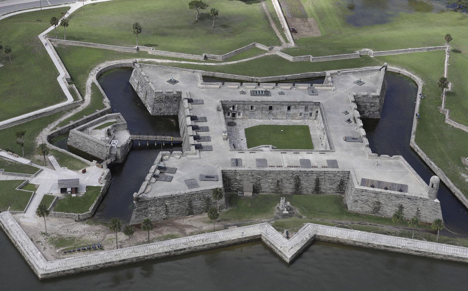 Castillo San Marcos The Pull Of The Land   Castillo San Marcos 